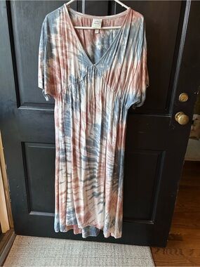 Knox Rose Pink & Blue Tie-Dye V-Neck Dress